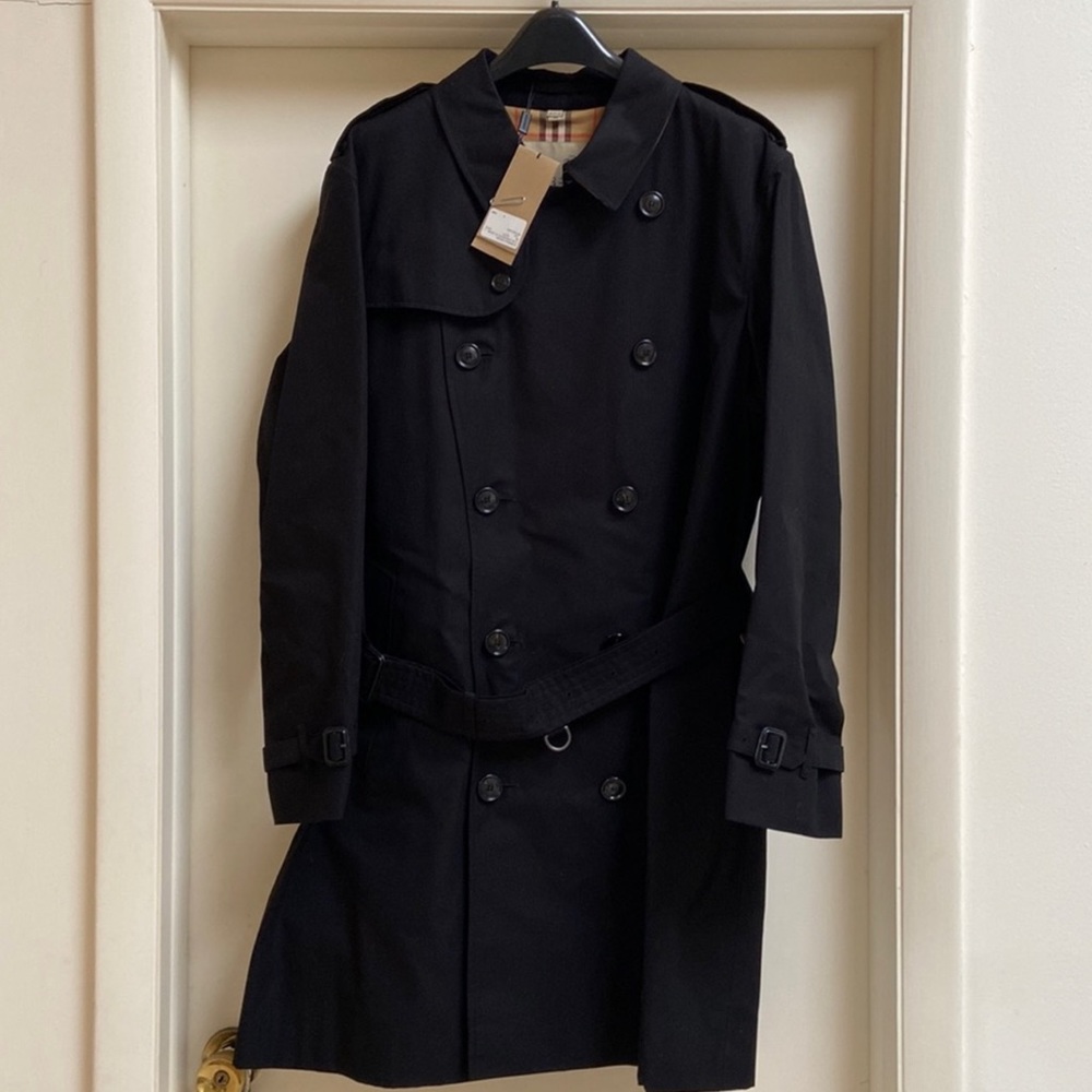 Burberry Kensington Trench Coat